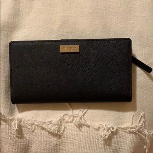 New, Blsck Kate Spade Wallet!! Never used!